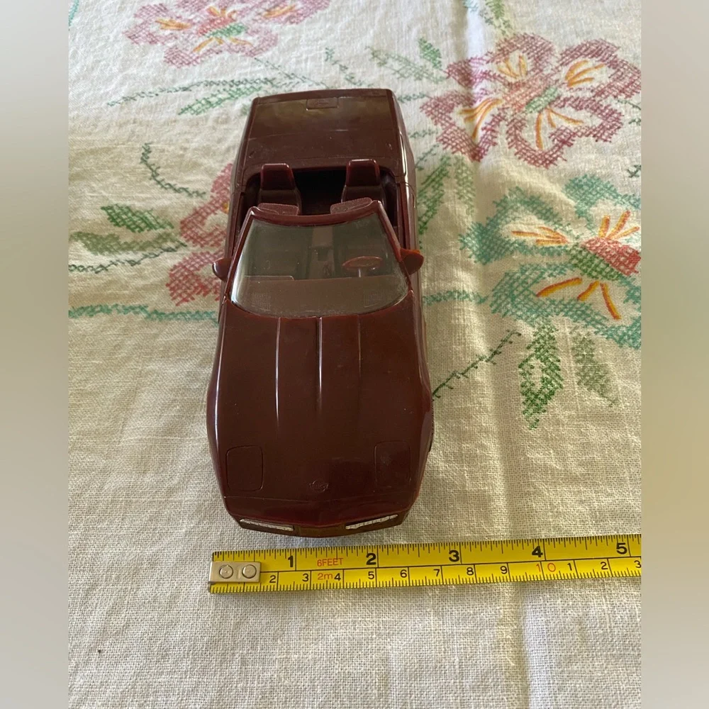 VTG ‘88 Corvette Convertible Model